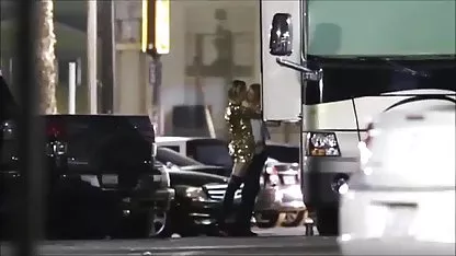 Η ομορφιά μεταφέρθηκε σε ελληνικεσ ερασιτεχνικεσ τσοντεσ ένα νεαρό κορίτσι