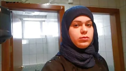 Νέος άνθρωπος ποθεί ελληνικεσ τσοντεσ sirina chic cheater
