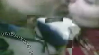 Άγρια οργασμό babes Monica από μηχανές palies elinikes tsontes σεξ