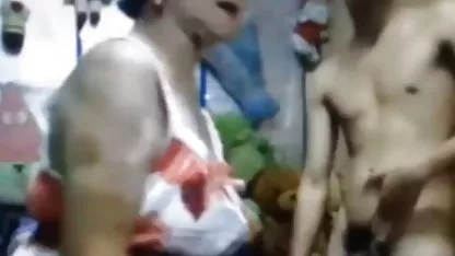 Η γυναίκα που βάζει μια κρυμμένη κάμερα στην κρεβατοκάμαρα έβγαλε καθώς ελληνικεσ τσοντεσ sirina ο σύζυγός της χτυπάει με την ερωμένη του